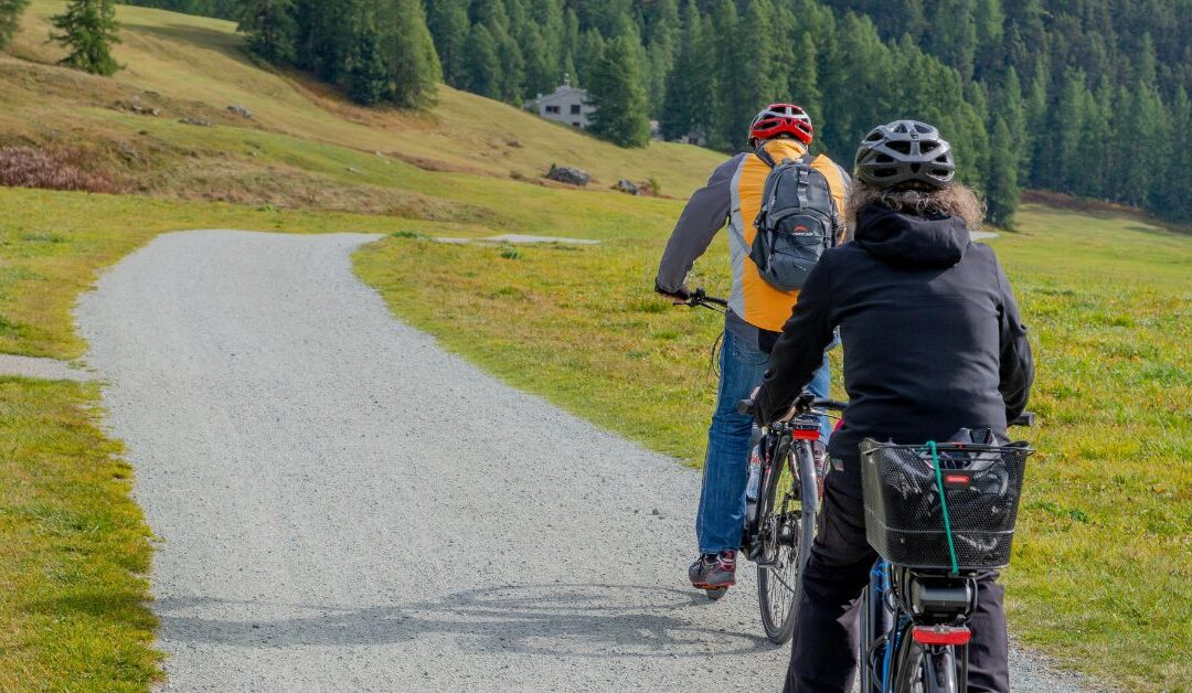Get Moving in Nature: How to Use Cycling & Mountain Biking Gear to Boost Your Activity and Fun